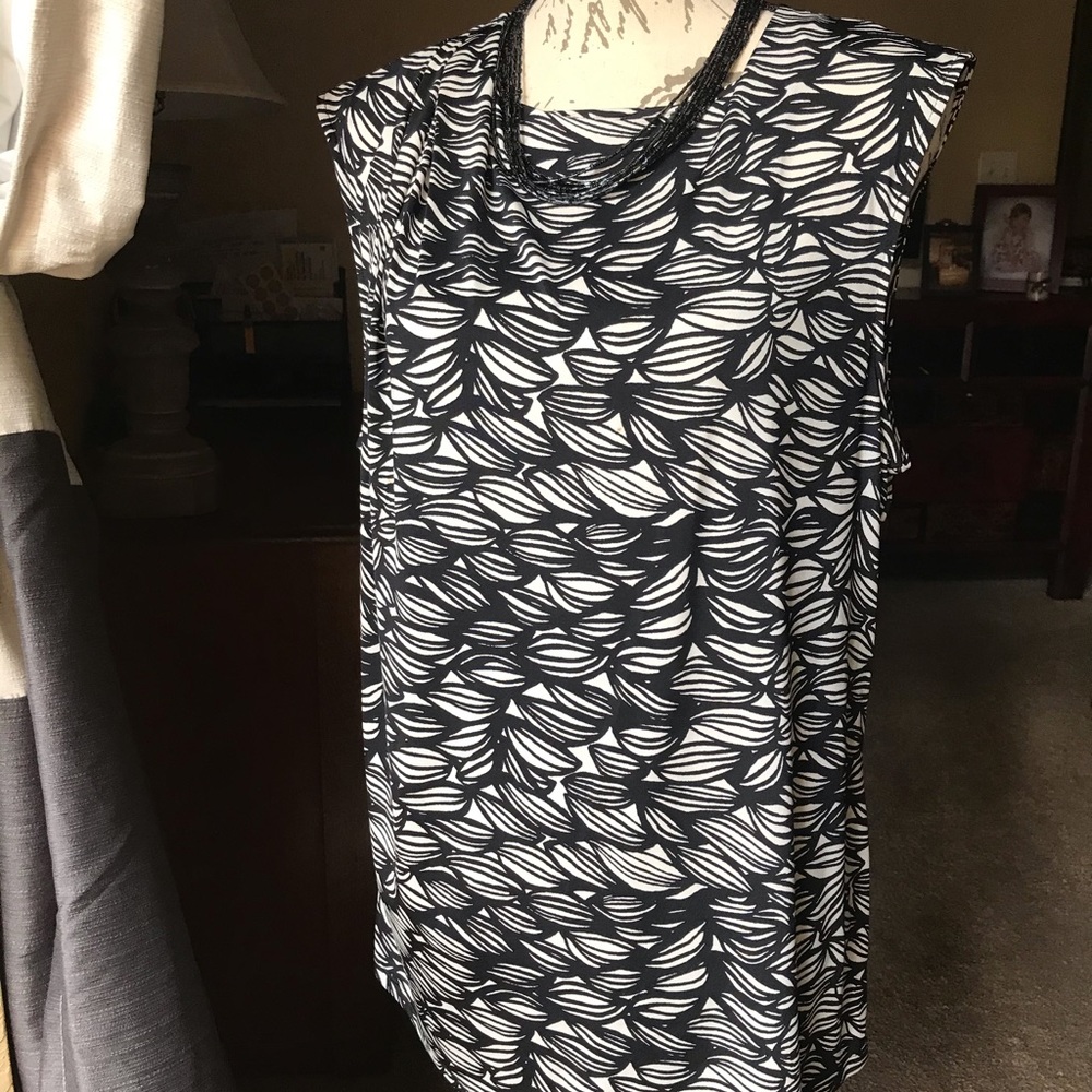 Worthington Black & White Print Sleeveless Blouse &  Matching Necklace, XL